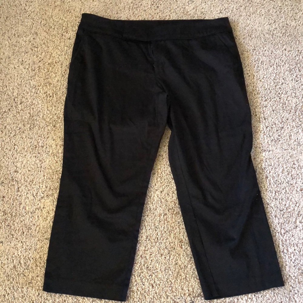 Black Capri Pants